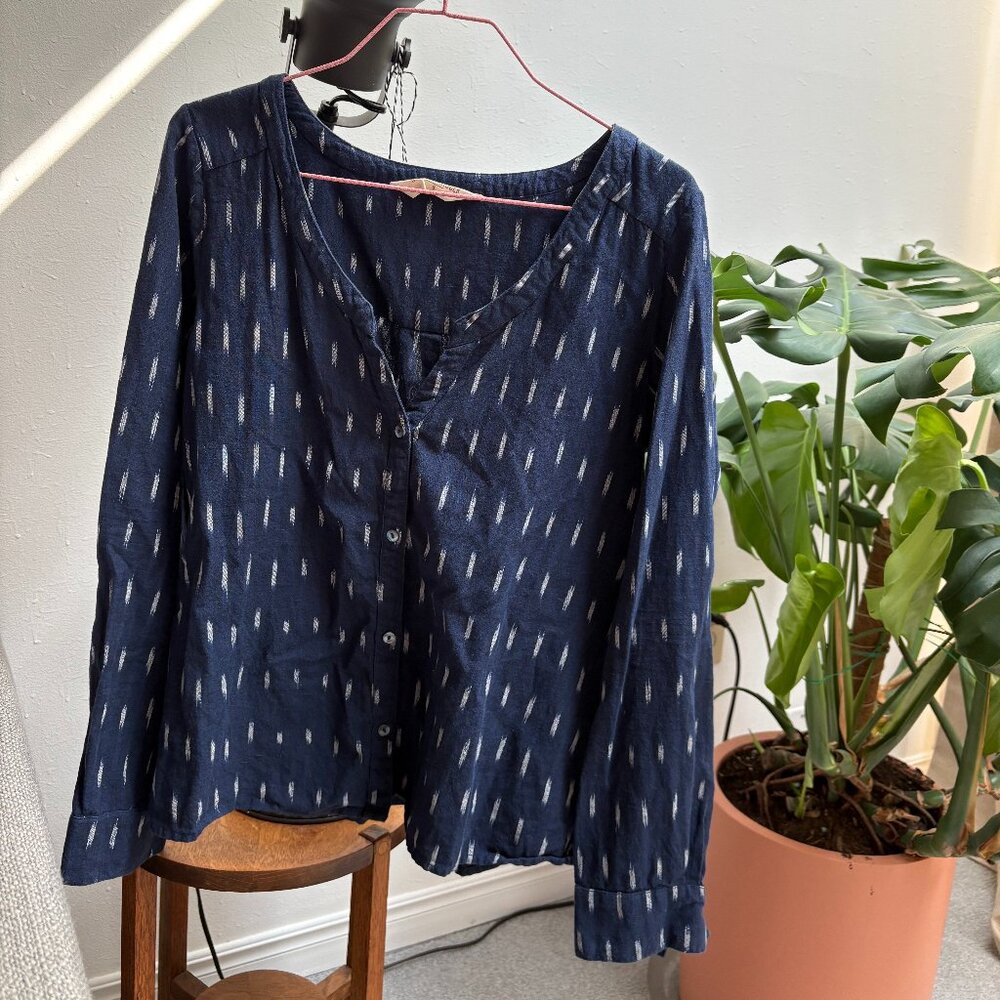 🇨🇦 Nicole Bridger 100% cotton pattern navy shirt